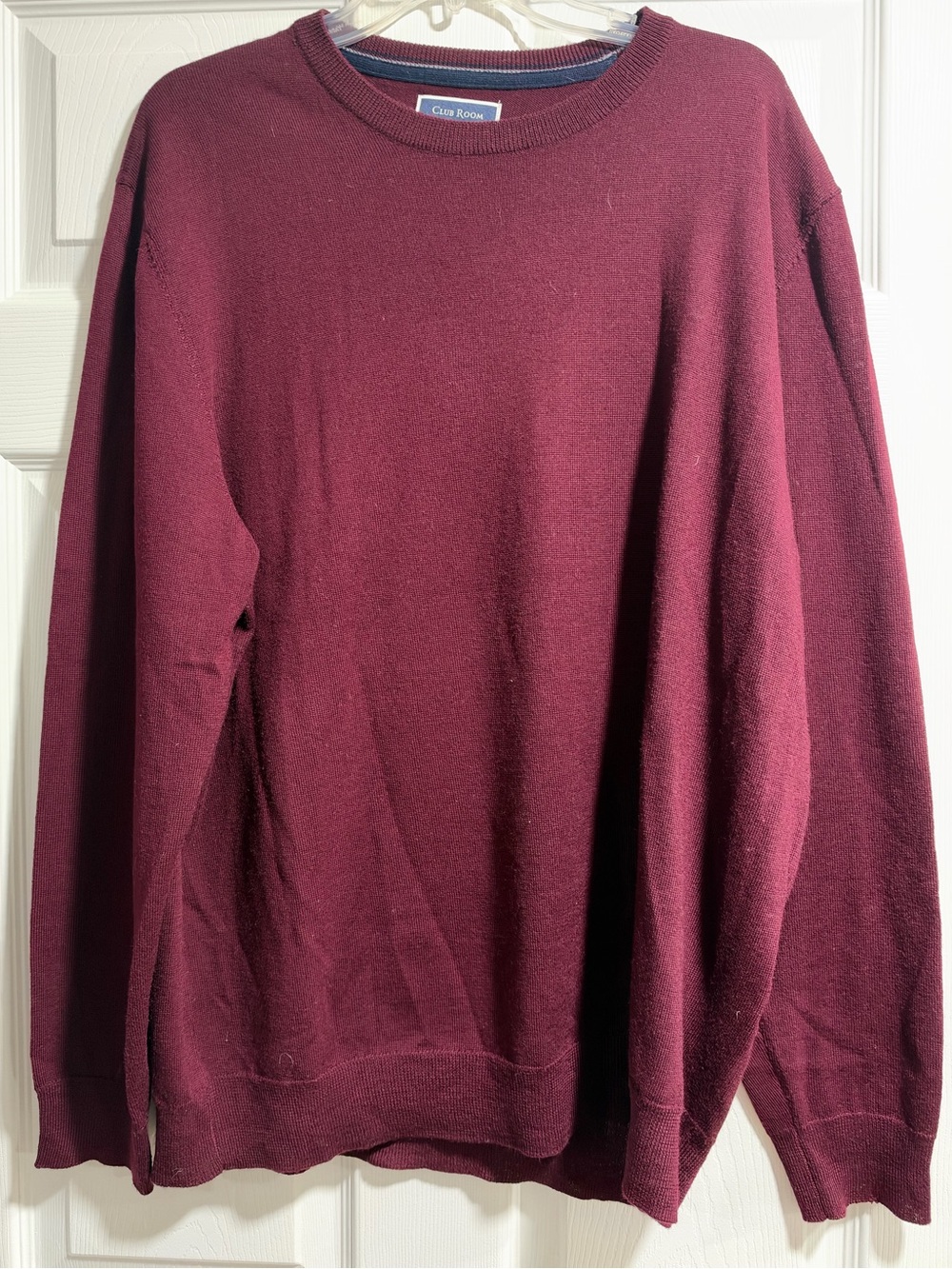 Club Room Men's Burgundy Crewneck Sweater